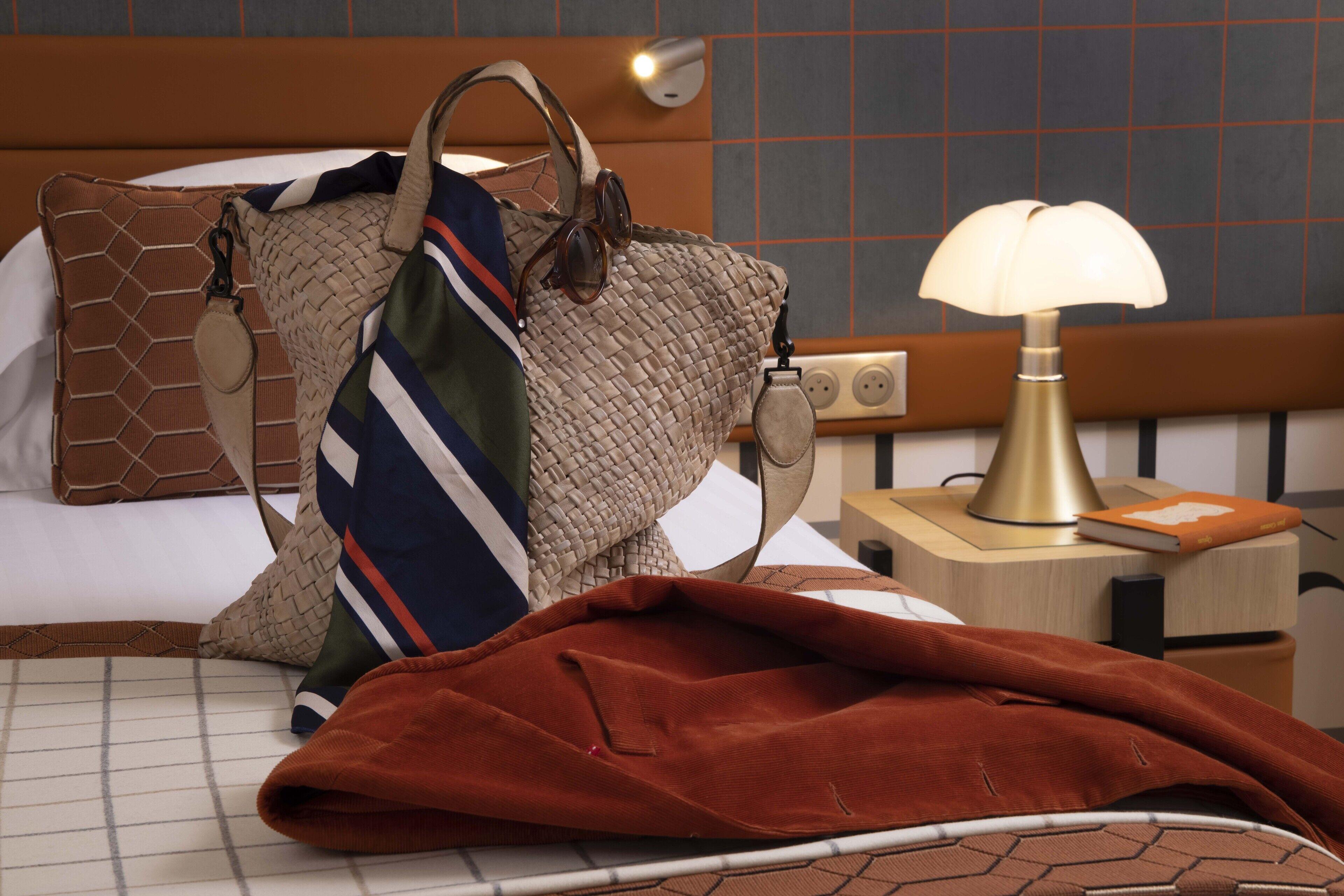 Sleeping Belle - Gare De Lyon Bastille Parigi