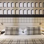Sleeping Belle - Gare De Lyon Bastille Hotel Parigi
